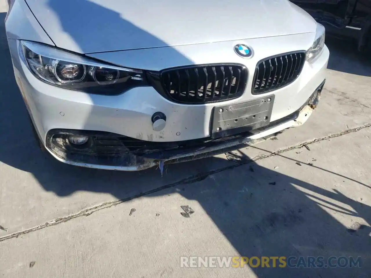 9 Photograph of a damaged car WBA4J1C03LCE20189 BMW 4 SERIES 2020