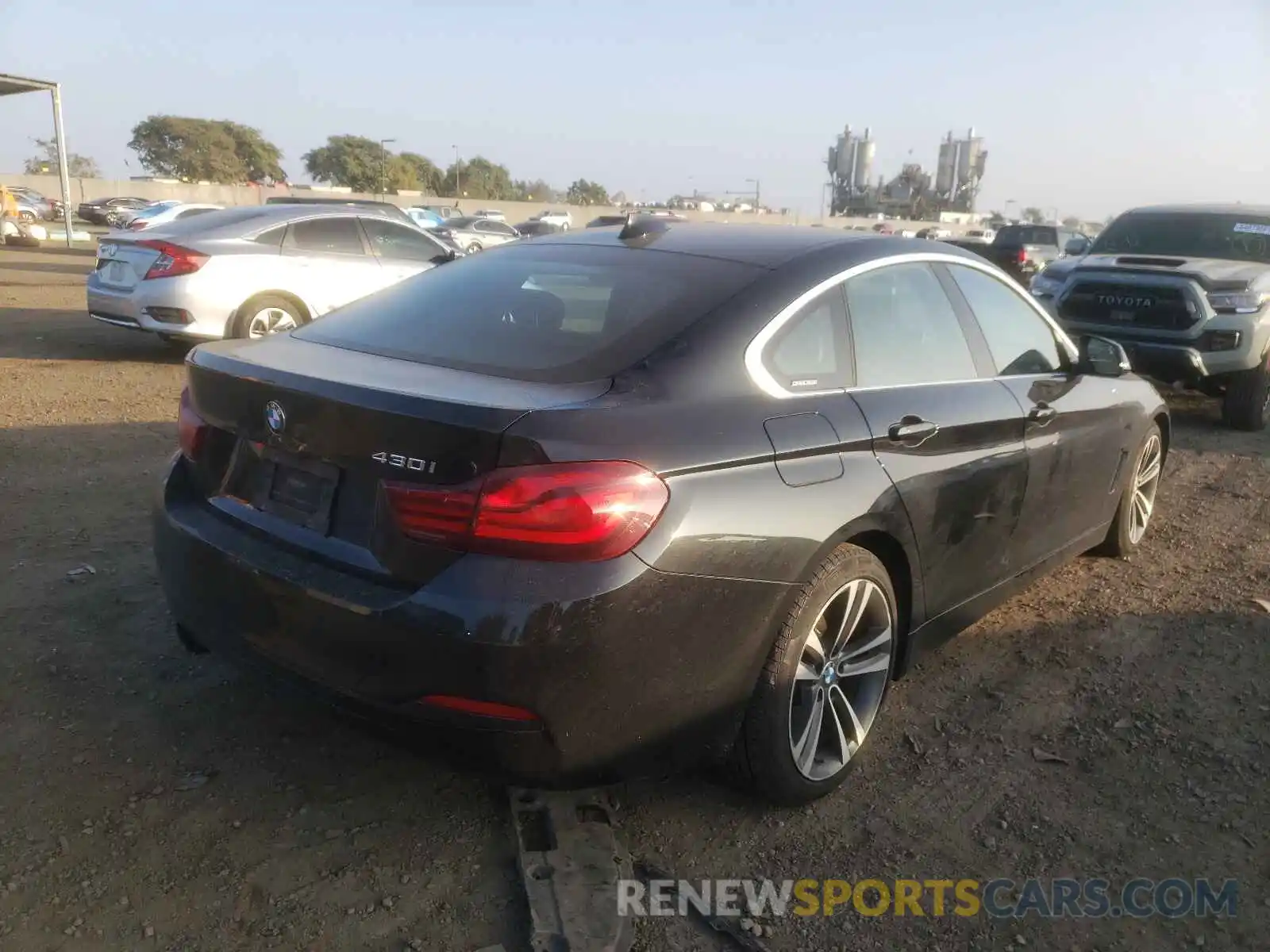 4 Photograph of a damaged car WBA4J1C03LCE48767 BMW 4 SERIES 2020