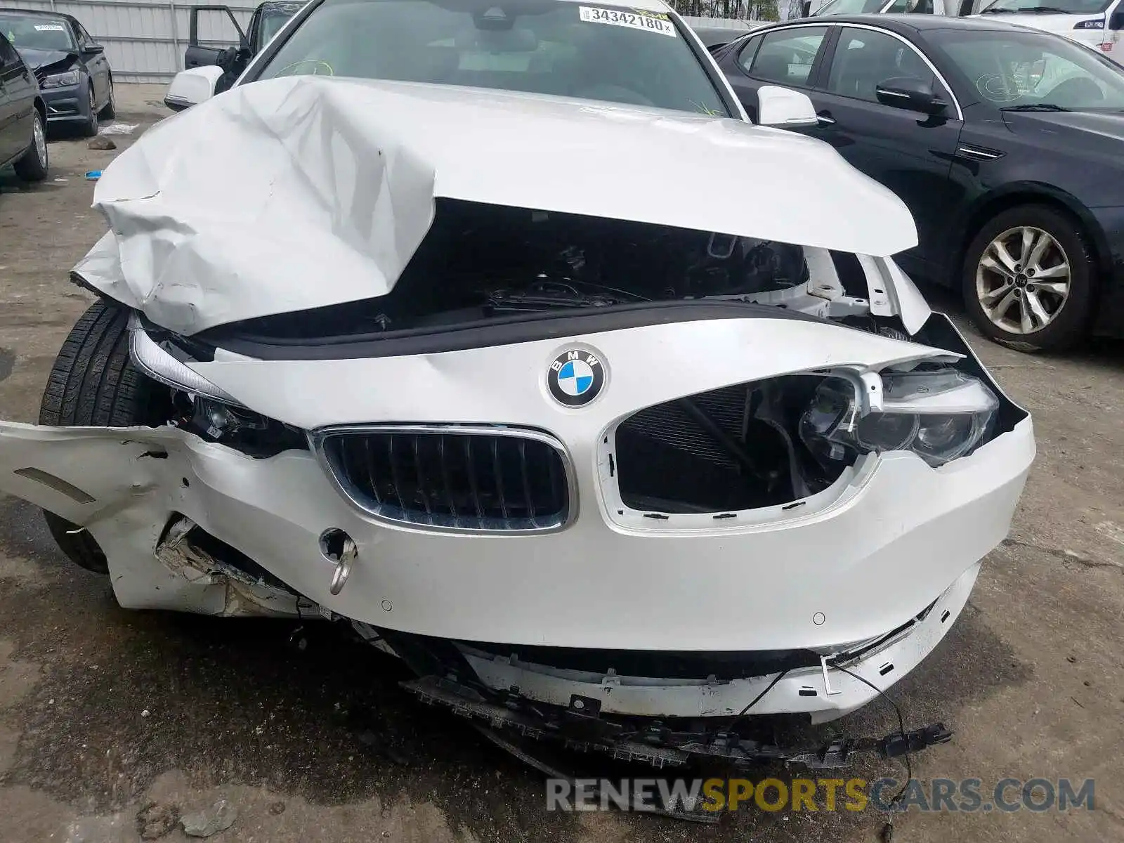 9 Photograph of a damaged car WBA4J1C04LBU67847 BMW 4 SERIES 2020