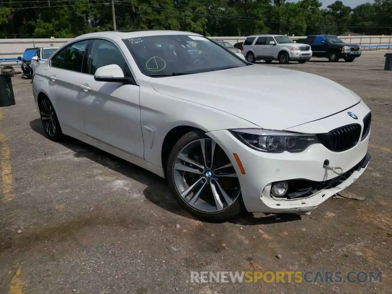 1 Photograph of a damaged car WBA4J1C06LCE01104 BMW 4 SERIES 2020