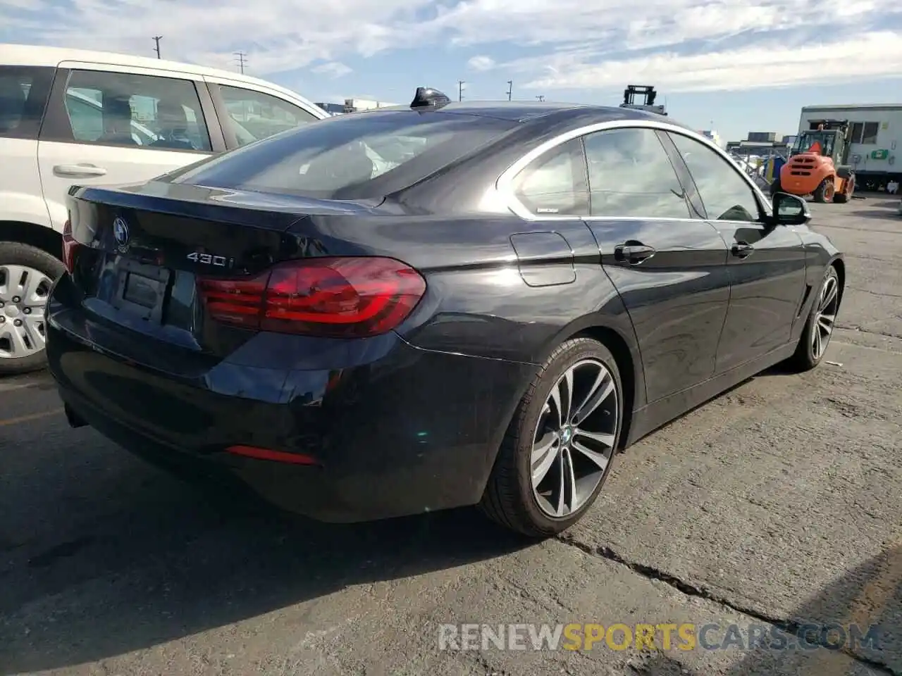 4 Photograph of a damaged car WBA4J1C06LCE59164 BMW 4 SERIES 2020