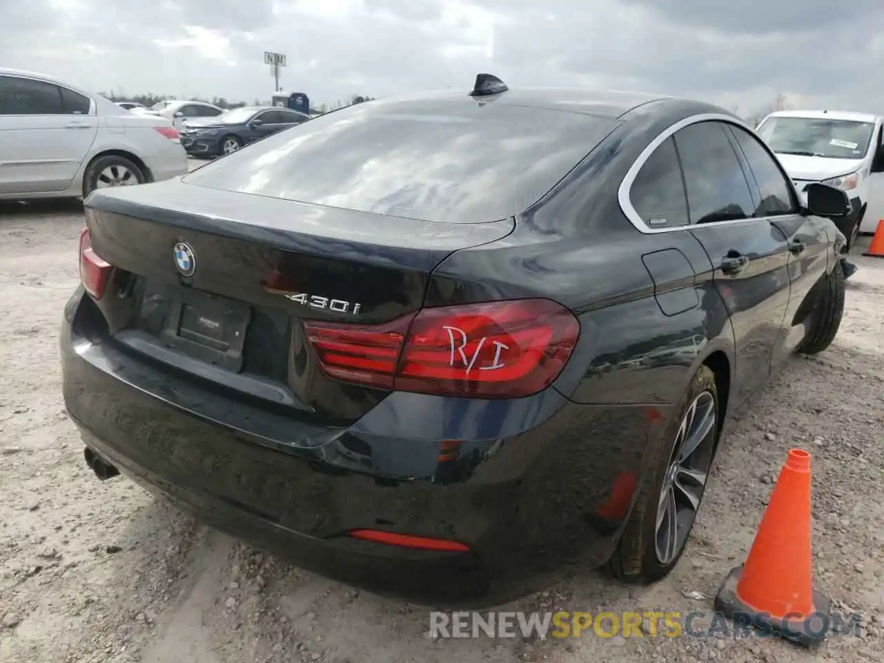 4 Photograph of a damaged car WBA4J1C07LBU68393 BMW 4 SERIES 2020