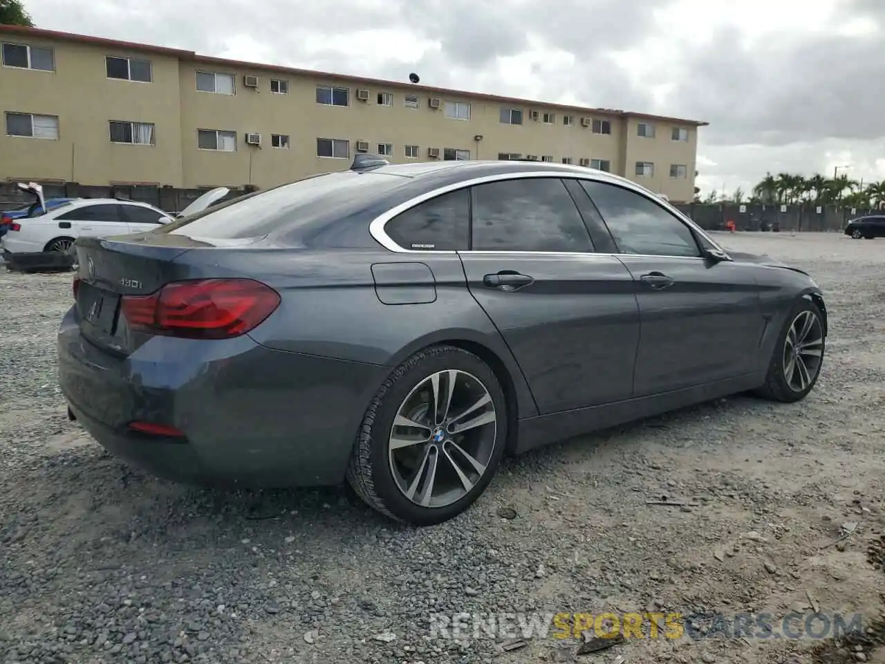 3 Фотография поврежденного автомобиля WBA4J1C09LBU68265 BMW 4 SERIES 2020