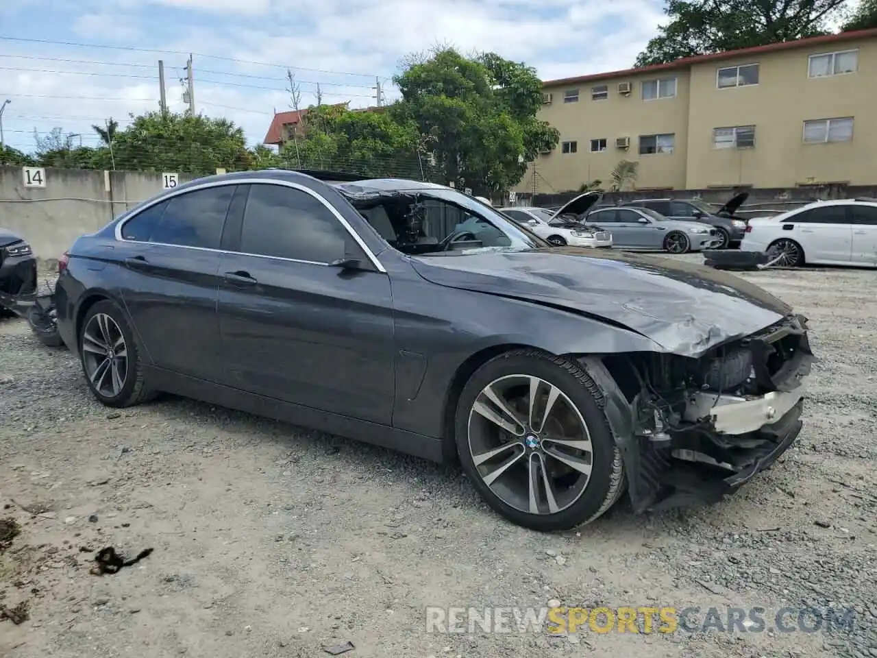 4 Photograph of a damaged car WBA4J1C09LBU68265 BMW 4 SERIES 2020