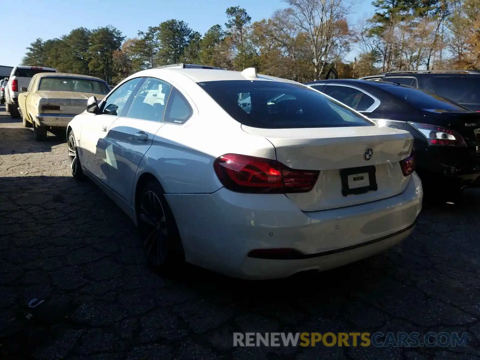 3 Photograph of a damaged car WBA4J1C09LCE06135 BMW 4 SERIES 2020