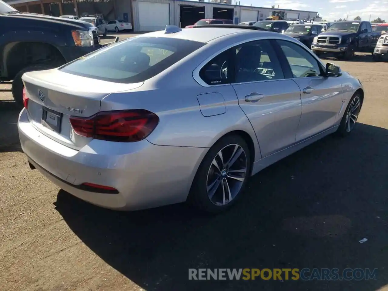 4 Photograph of a damaged car WBA4J1C09LCE62673 BMW 4 SERIES 2020