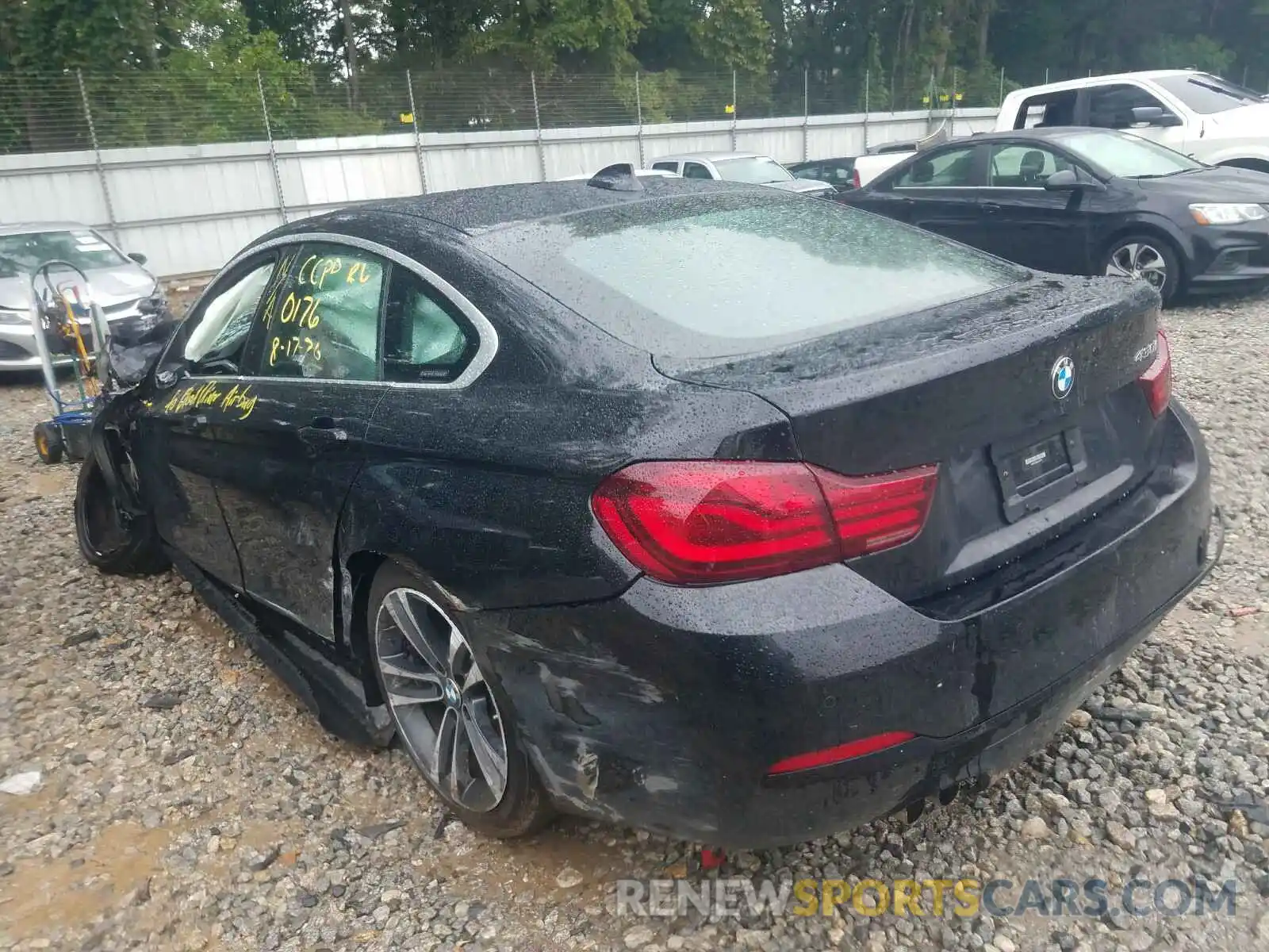 3 Photograph of a damaged car WBA4J1C0XLCE10176 BMW 4 SERIES 2020