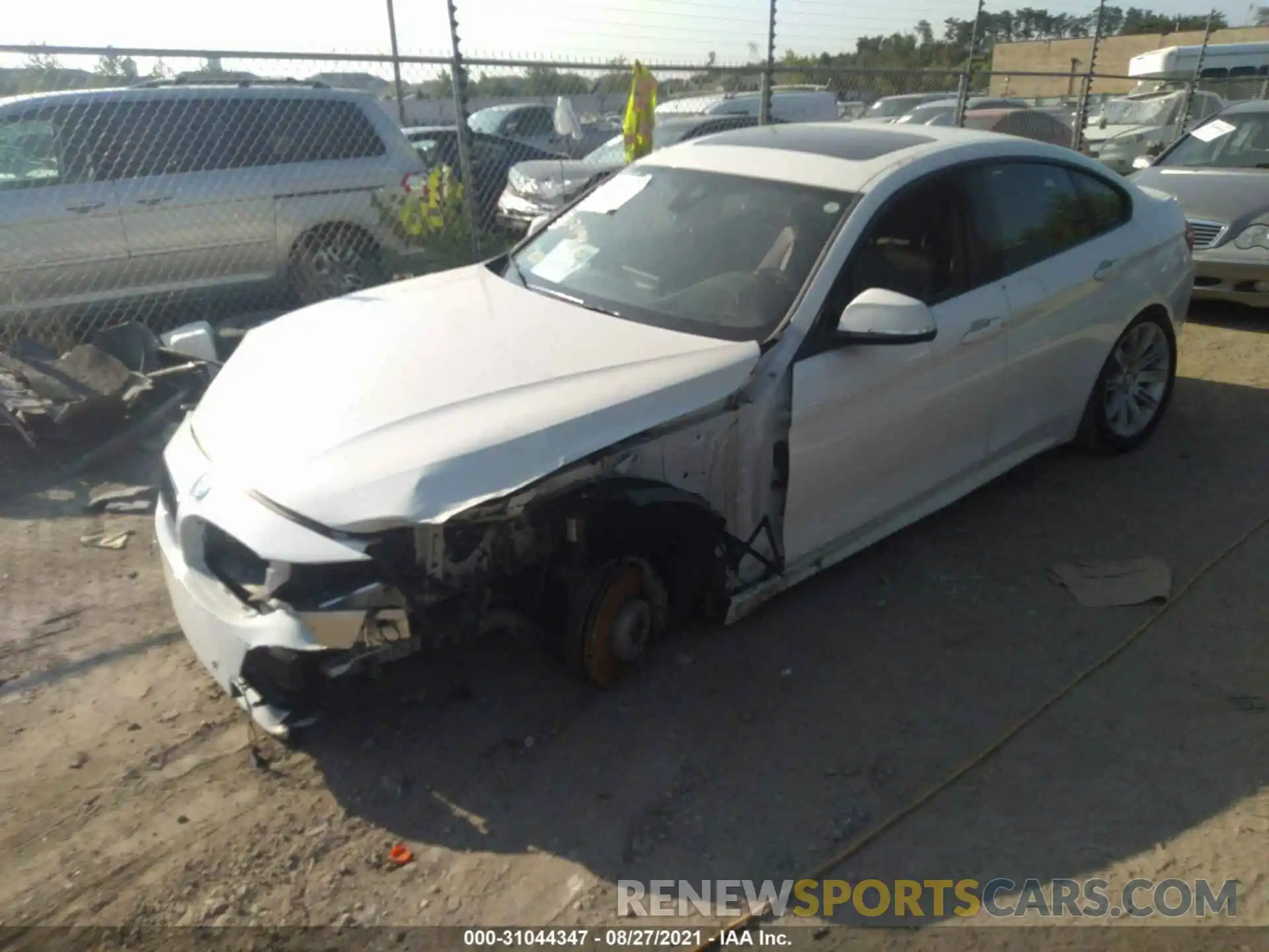 2 Photograph of a damaged car WBA4J3C01LBL11986 BMW 4 SERIES 2020