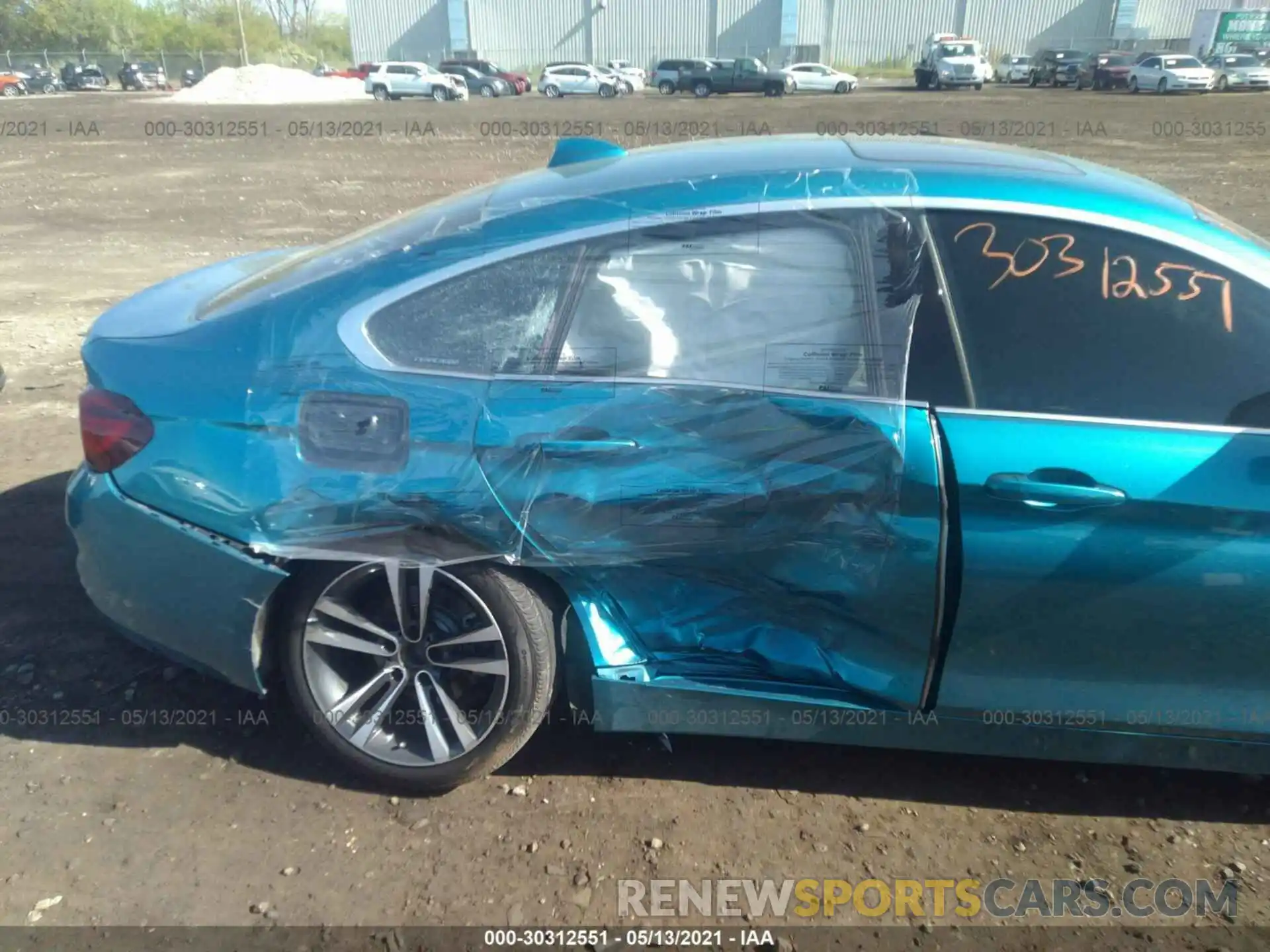 6 Photograph of a damaged car WBA4J3C02LCD12464 BMW 4 SERIES 2020