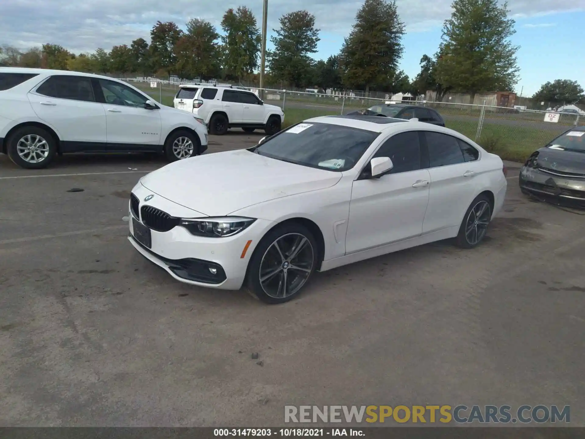 2 Photograph of a damaged car WBA4J3C05LCD21868 BMW 4 SERIES 2020