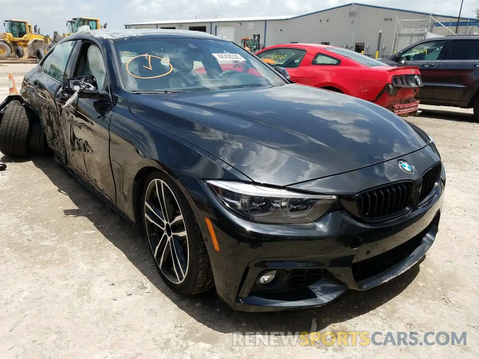 1 Фотография поврежденного автомобиля WBA4J5C0XLBU79301 BMW 4 SERIES 2020