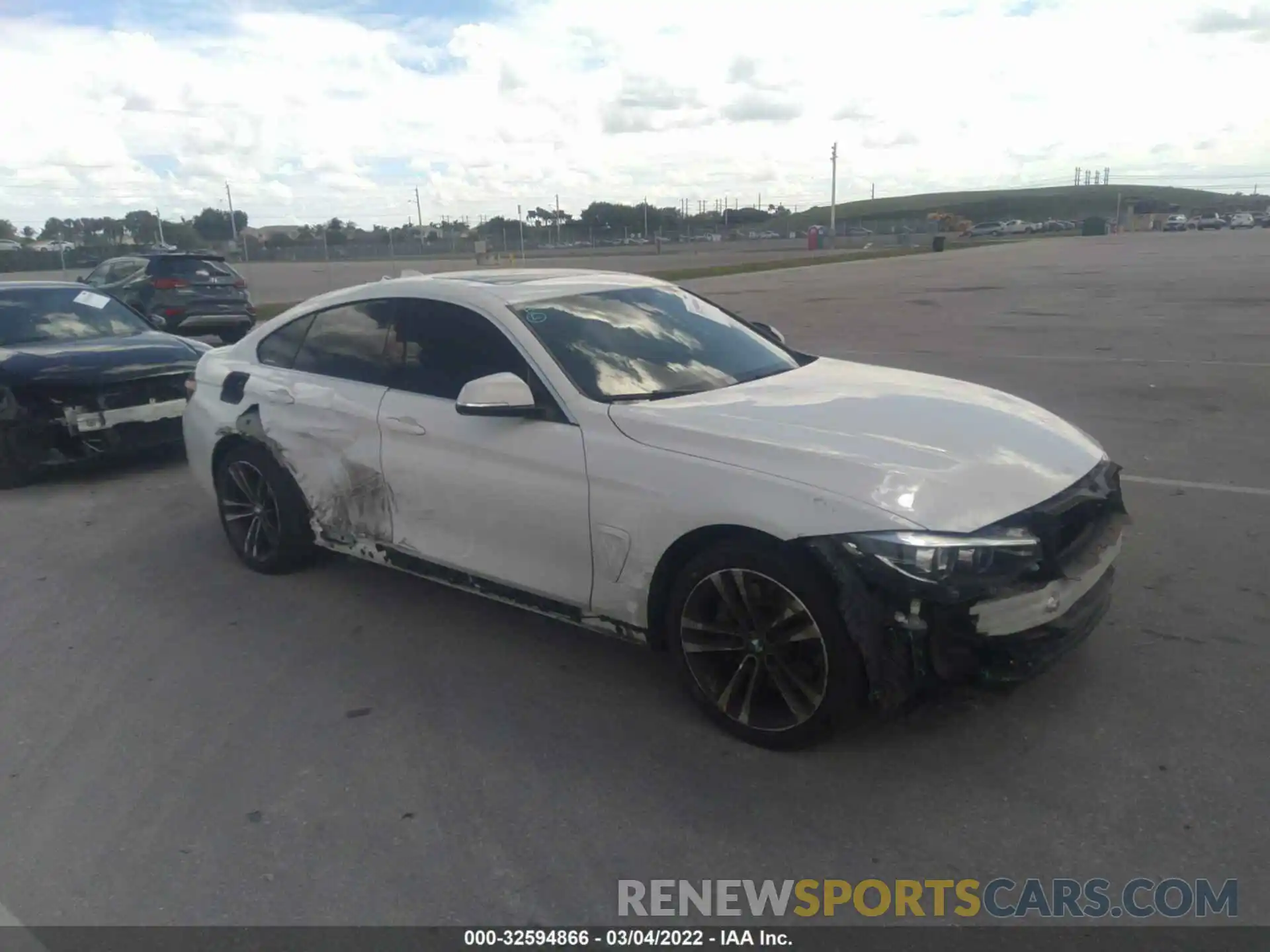 1 Photograph of a damaged car WBA4J7C08LBV99495 BMW 4 SERIES 2020