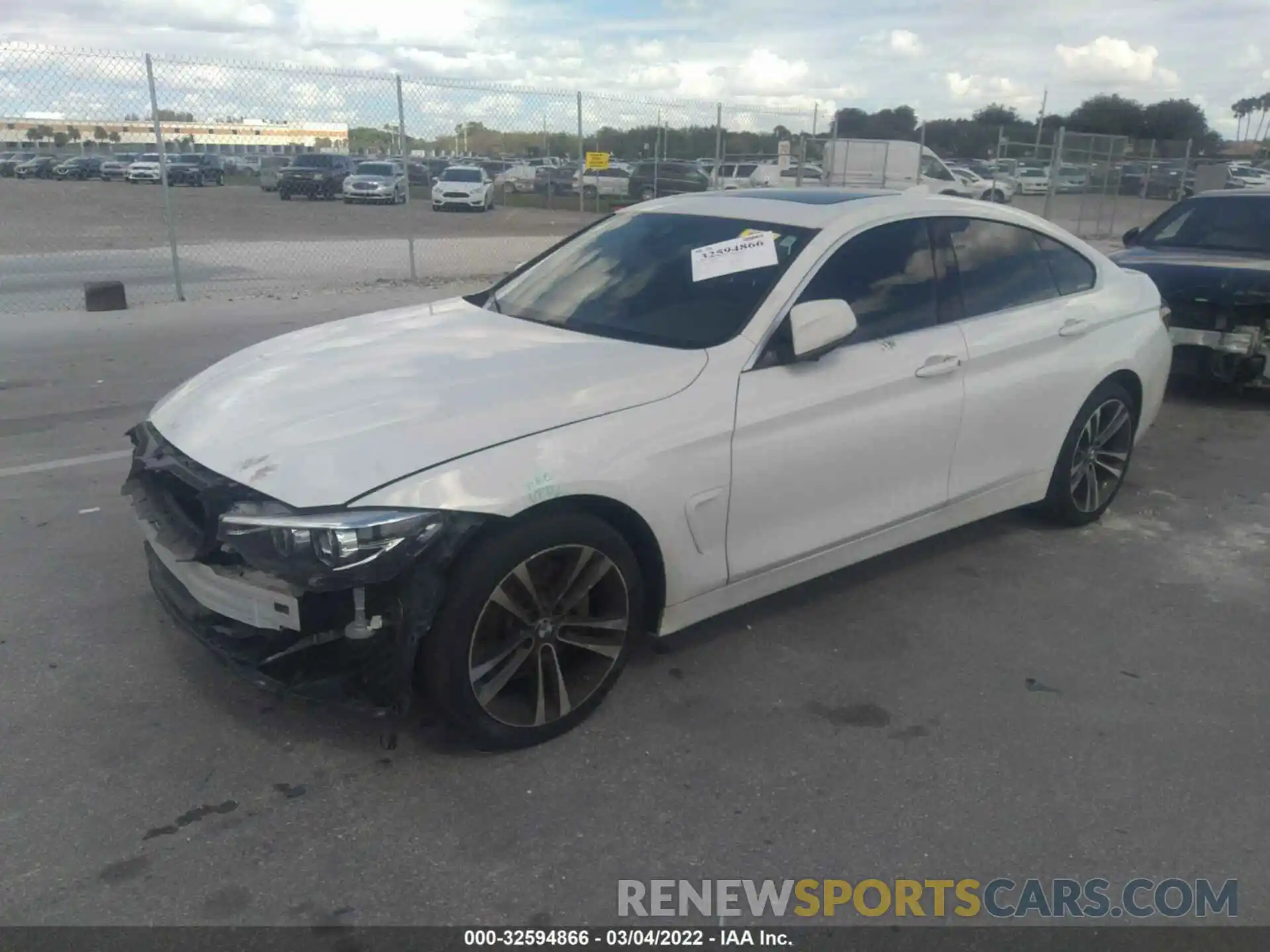 2 Photograph of a damaged car WBA4J7C08LBV99495 BMW 4 SERIES 2020