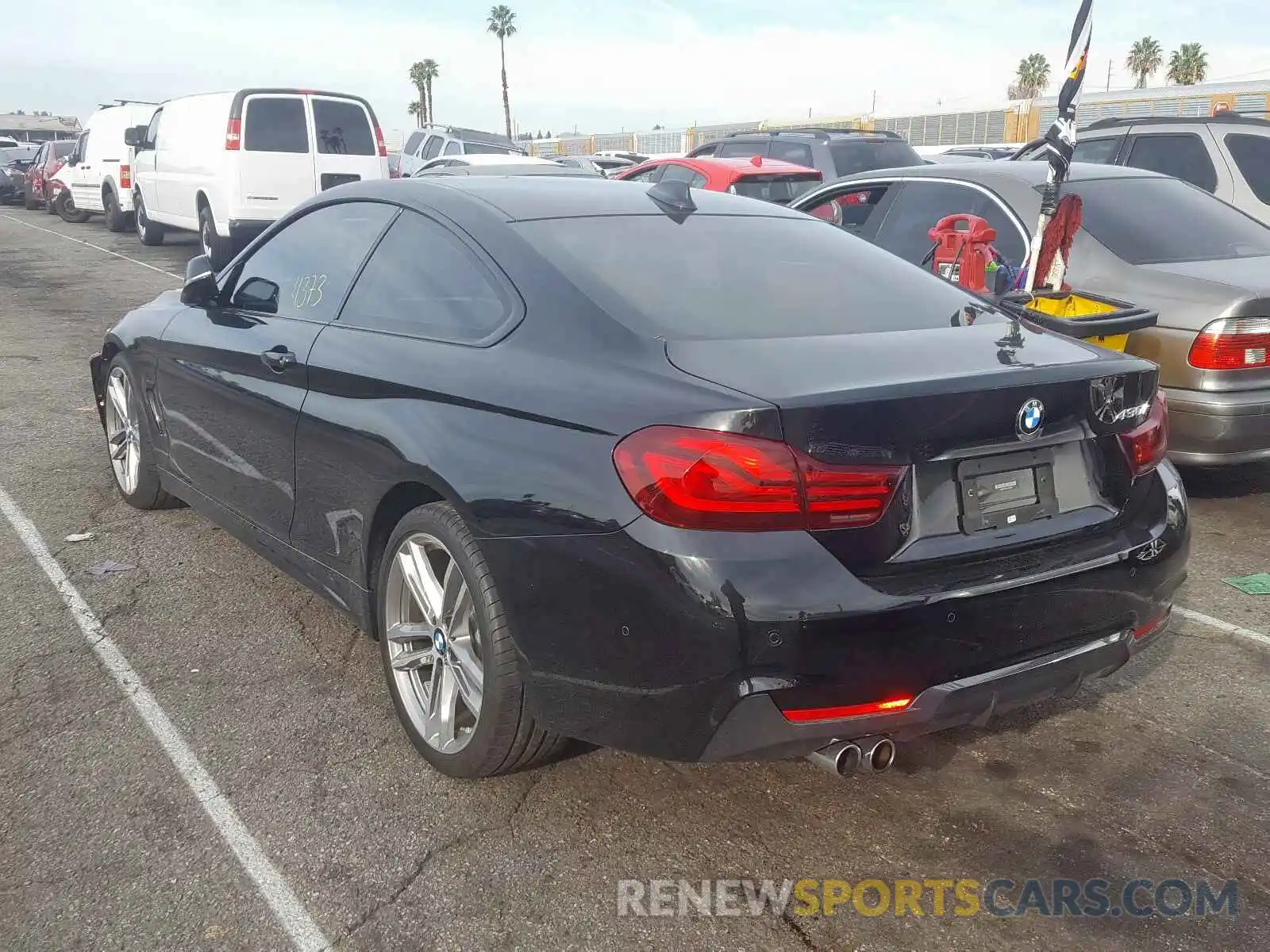 3 Photograph of a damaged car WBA4W3C01LAG91776 BMW 4 SERIES 2020