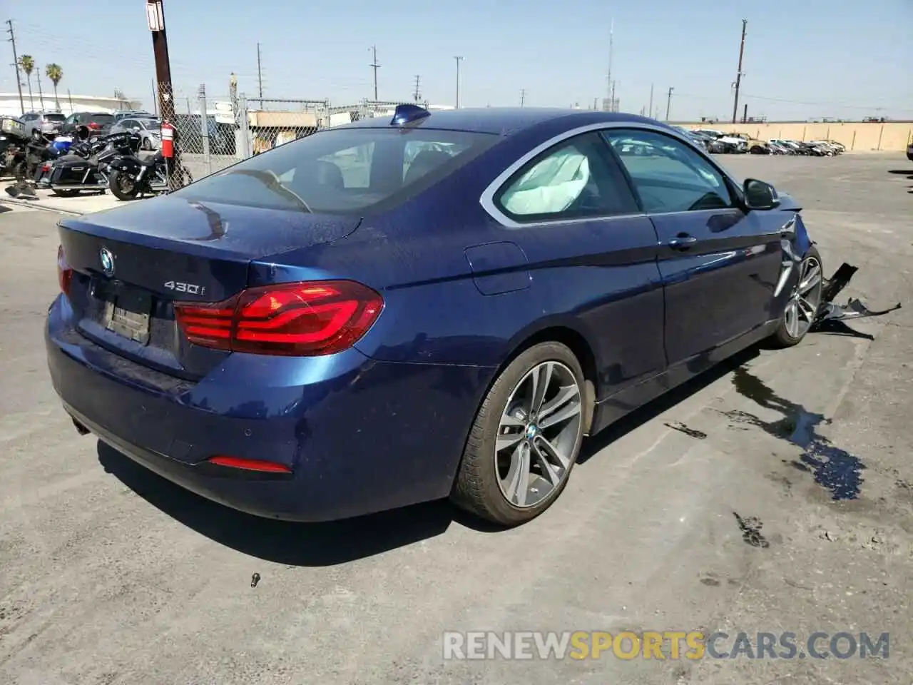 4 Photograph of a damaged car WBA4W3C02LFH46626 BMW 4 SERIES 2020