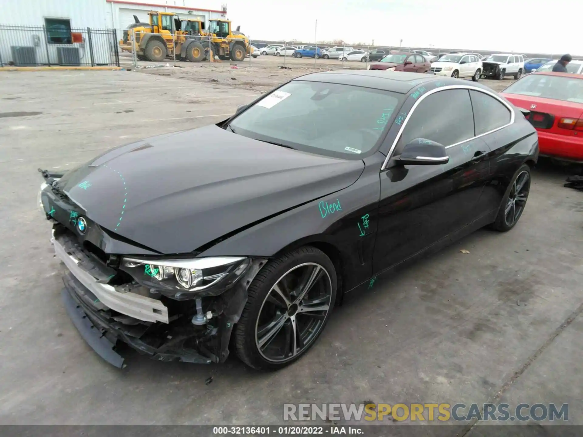 2 Фотография поврежденного автомобиля WBA4W3C03LAG91701 BMW 4 SERIES 2020