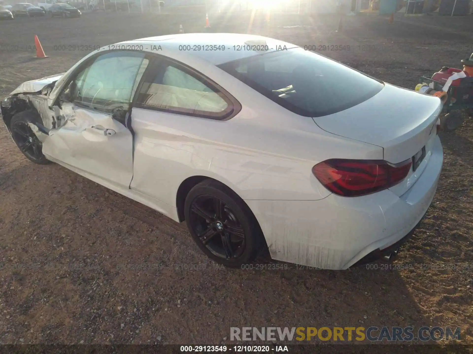 3 Photograph of a damaged car WBA4W3C07LFH25657 BMW 4 SERIES 2020