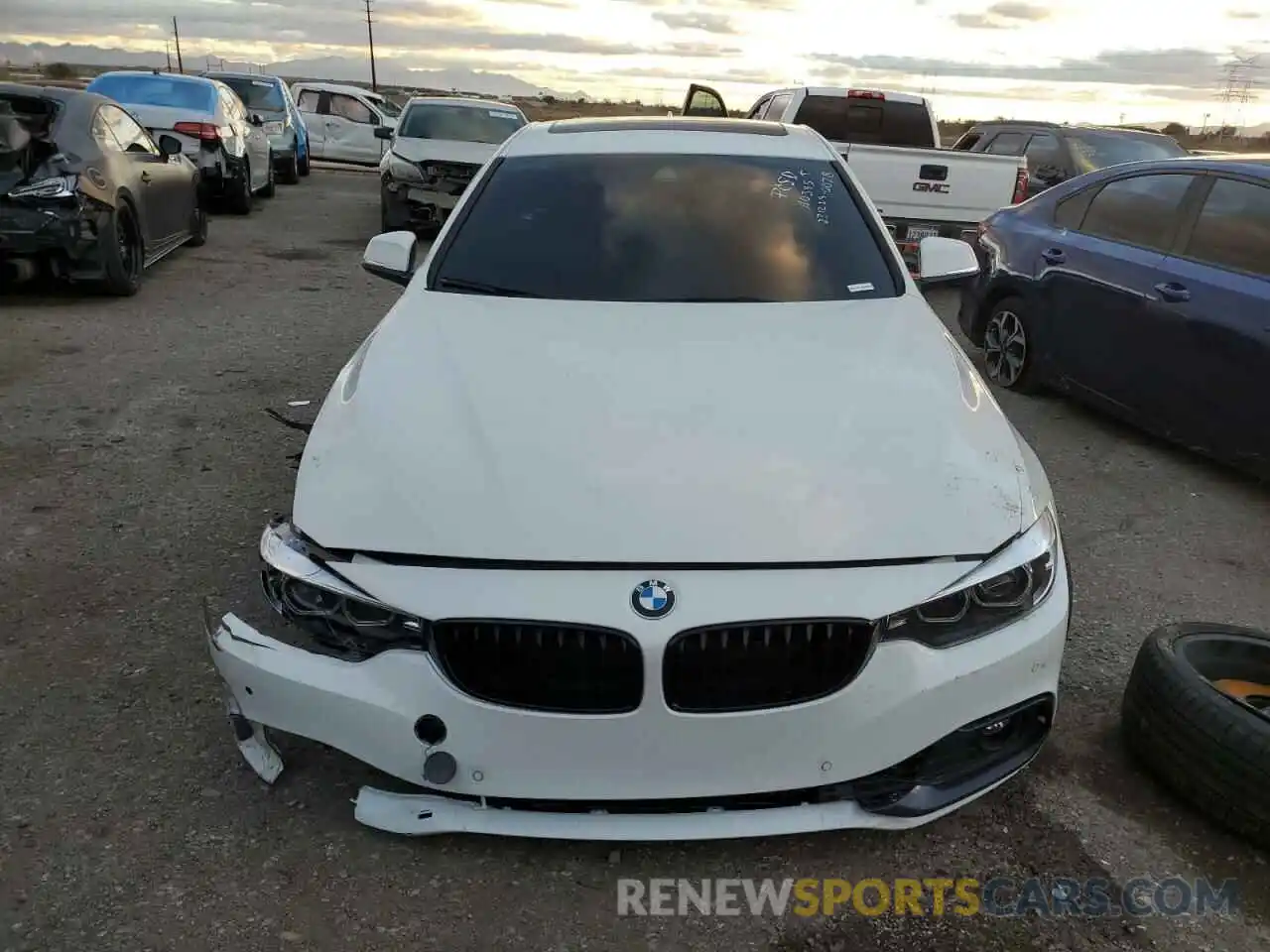 5 Photograph of a damaged car WBA4W3C07LFH57962 BMW 4 SERIES 2020