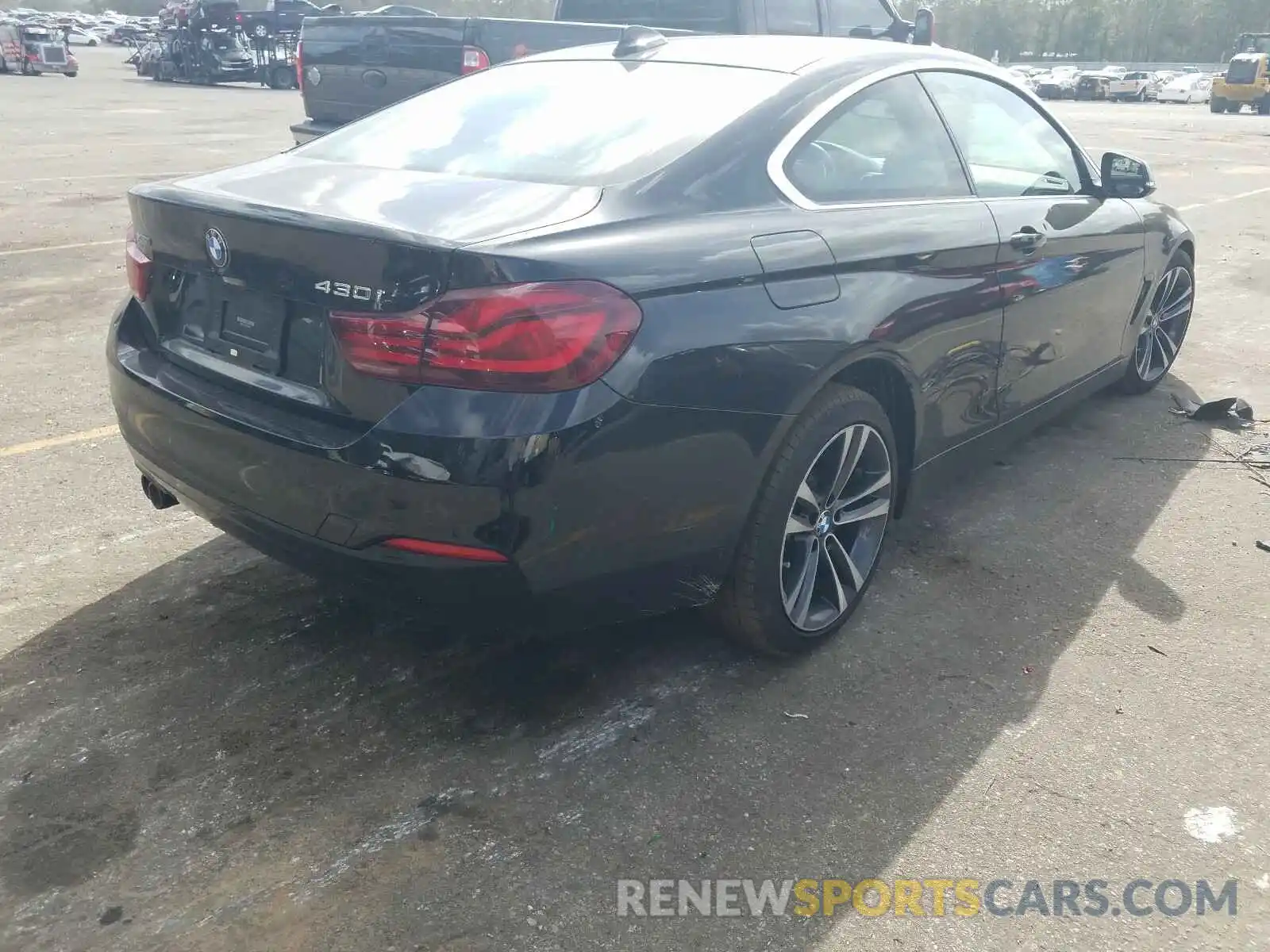 4 Photograph of a damaged car WBA4W5C06LFH38900 BMW 4 SERIES 2020