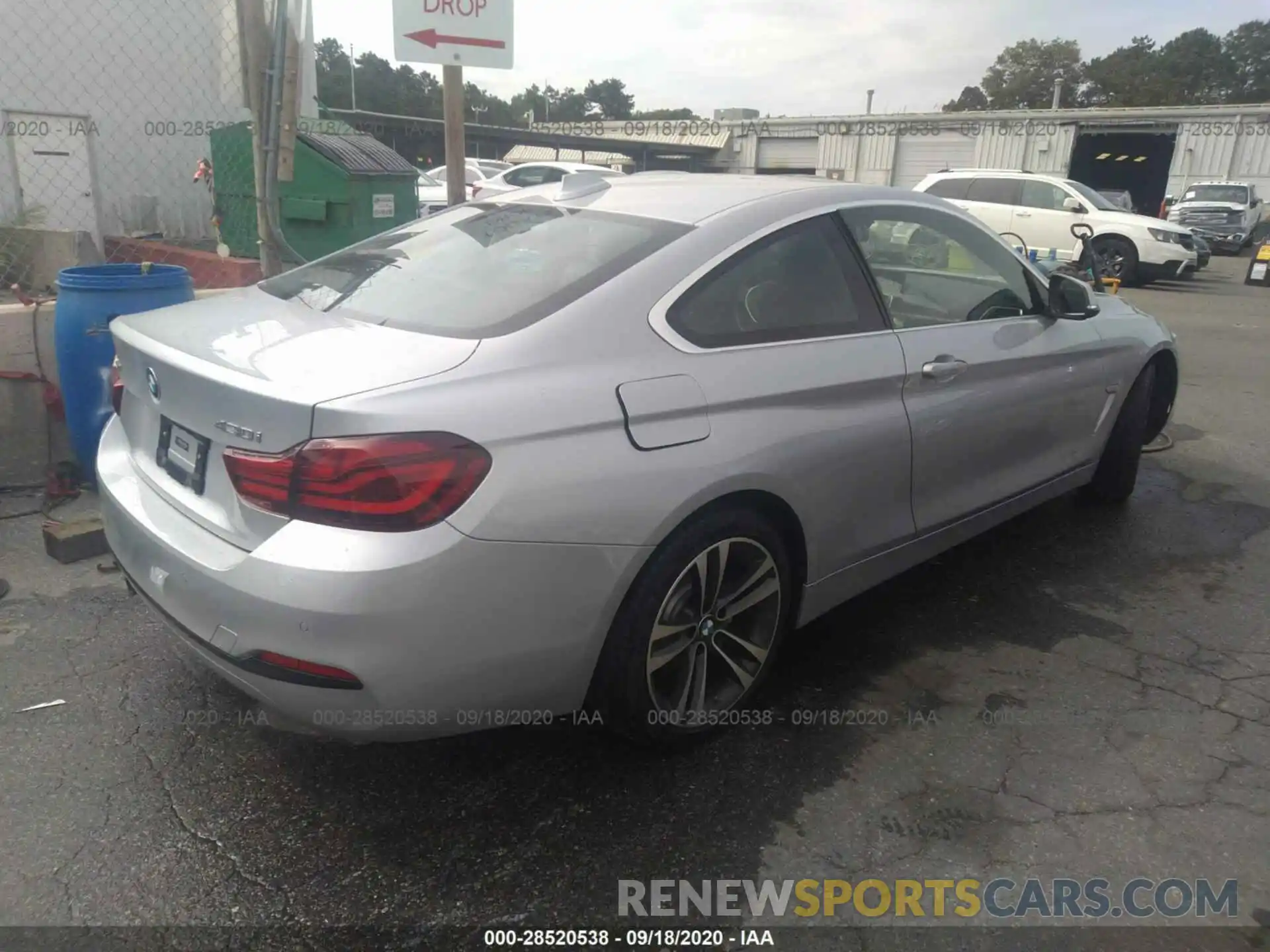 4 Photograph of a damaged car WBA4W5C07LFH40784 BMW 4 SERIES 2020