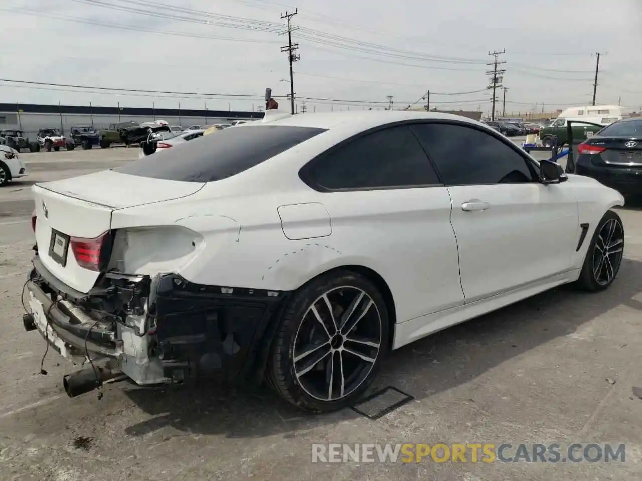 4 Photograph of a damaged car WBA4W7C0XLFH32268 BMW 4 SERIES 2020