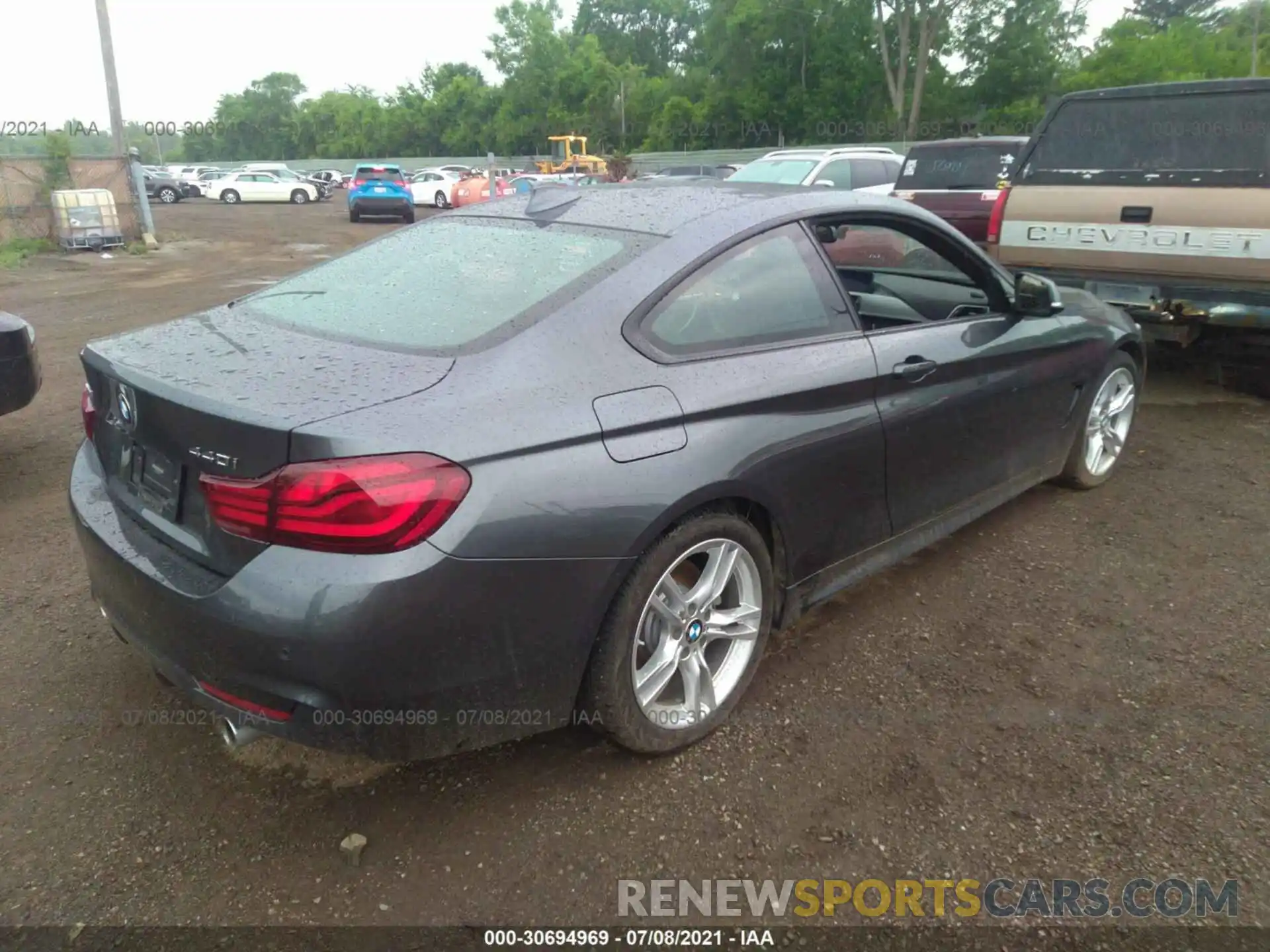 4 Photograph of a damaged car WBA4W9C06LFJ77036 BMW 4 SERIES 2020