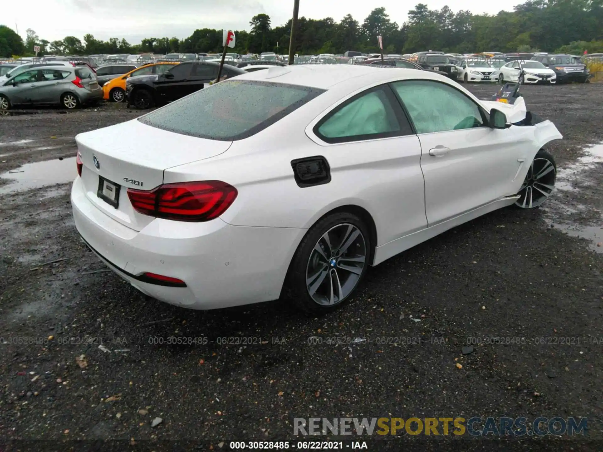 4 Photograph of a damaged car WBA4W9C07LFJ71911 BMW 4 SERIES 2020