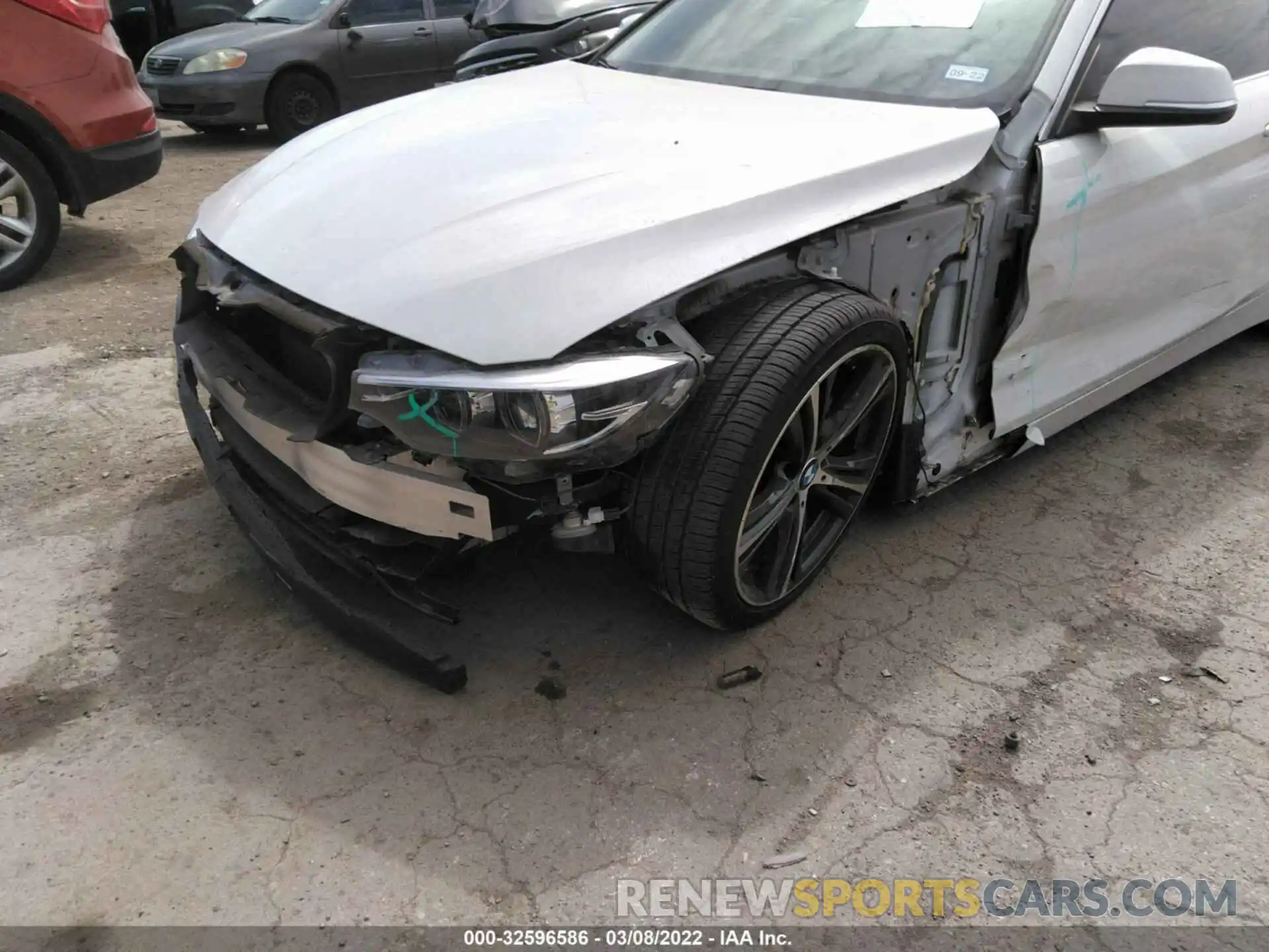 6 Photograph of a damaged car WBA4Z1C01L5N61563 BMW 4 SERIES 2020