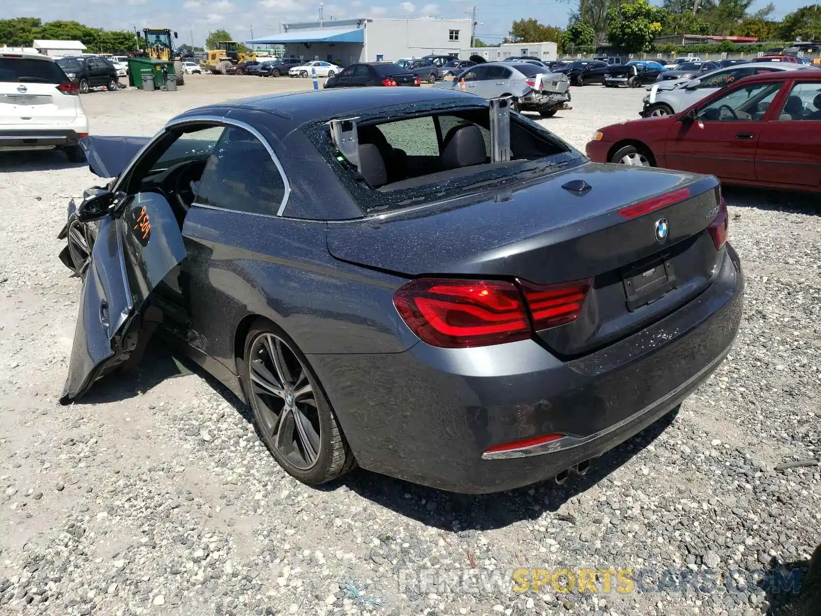 3 Фотография поврежденного автомобиля WBA4Z1C06L5P04894 BMW 4 SERIES 2020