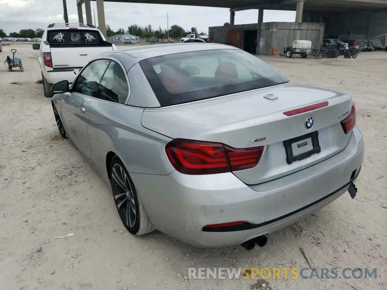 3 Photograph of a damaged car WBA4Z3C01L5N31118 BMW 4 SERIES 2020