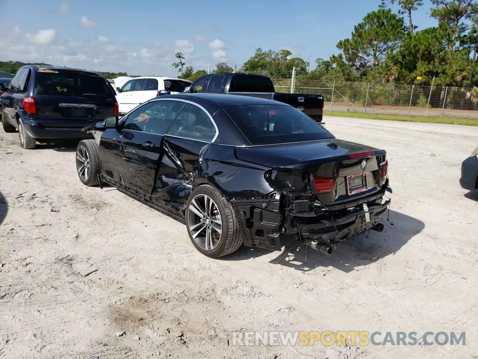 3 Photograph of a damaged car WBA4Z5C06L5N74820 BMW 4 SERIES 2020