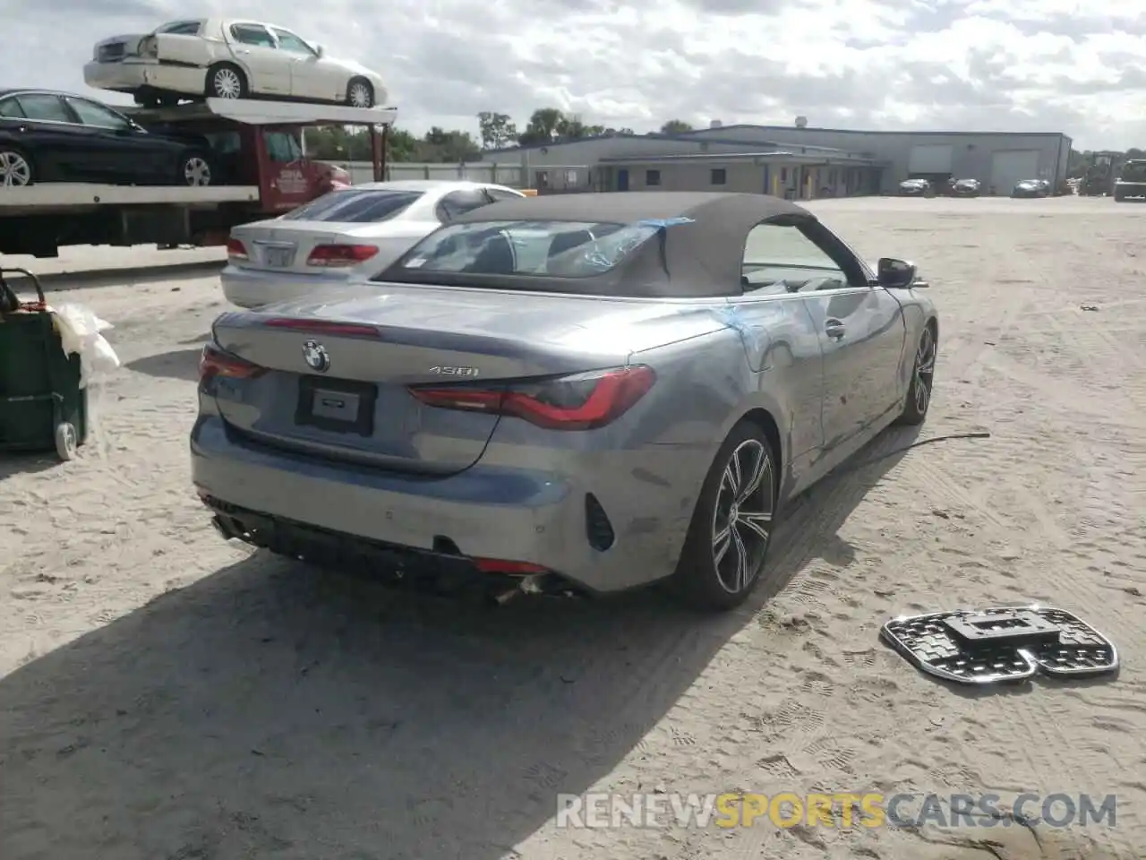 4 Photograph of a damaged car WBA23AT00MCG16318 BMW 4 SERIES 2021