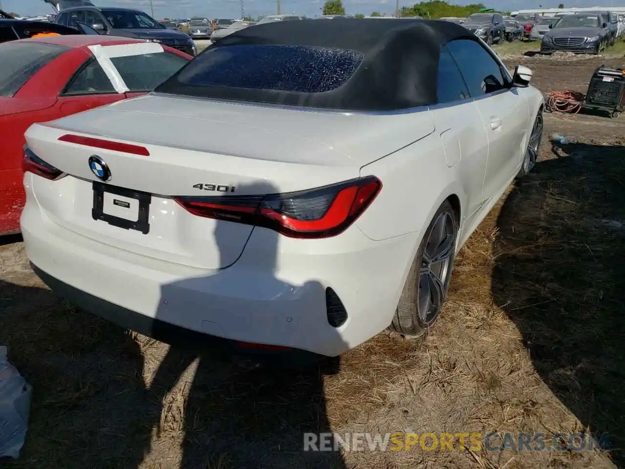 4 Photograph of a damaged car WBA23AT00MCH22297 BMW 4 SERIES 2021