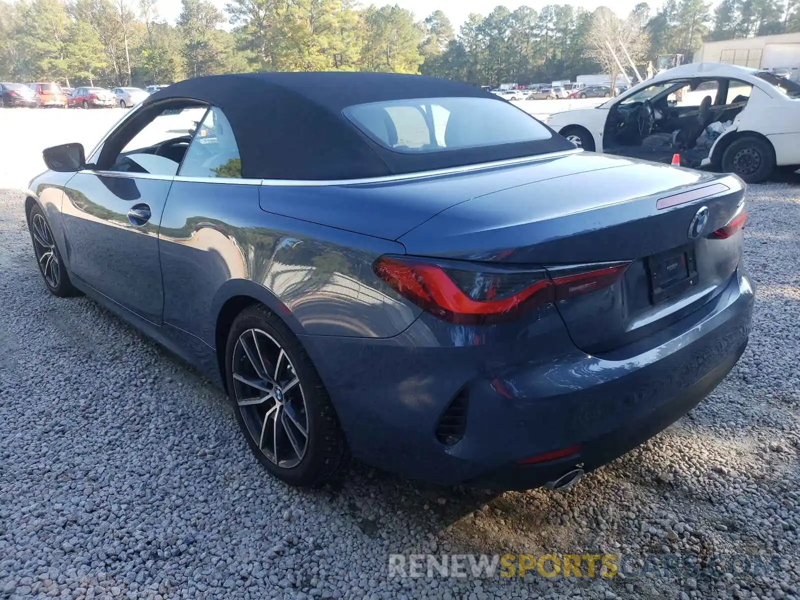 3 Photograph of a damaged car WBA23AT05MCG72397 BMW 4 SERIES 2021