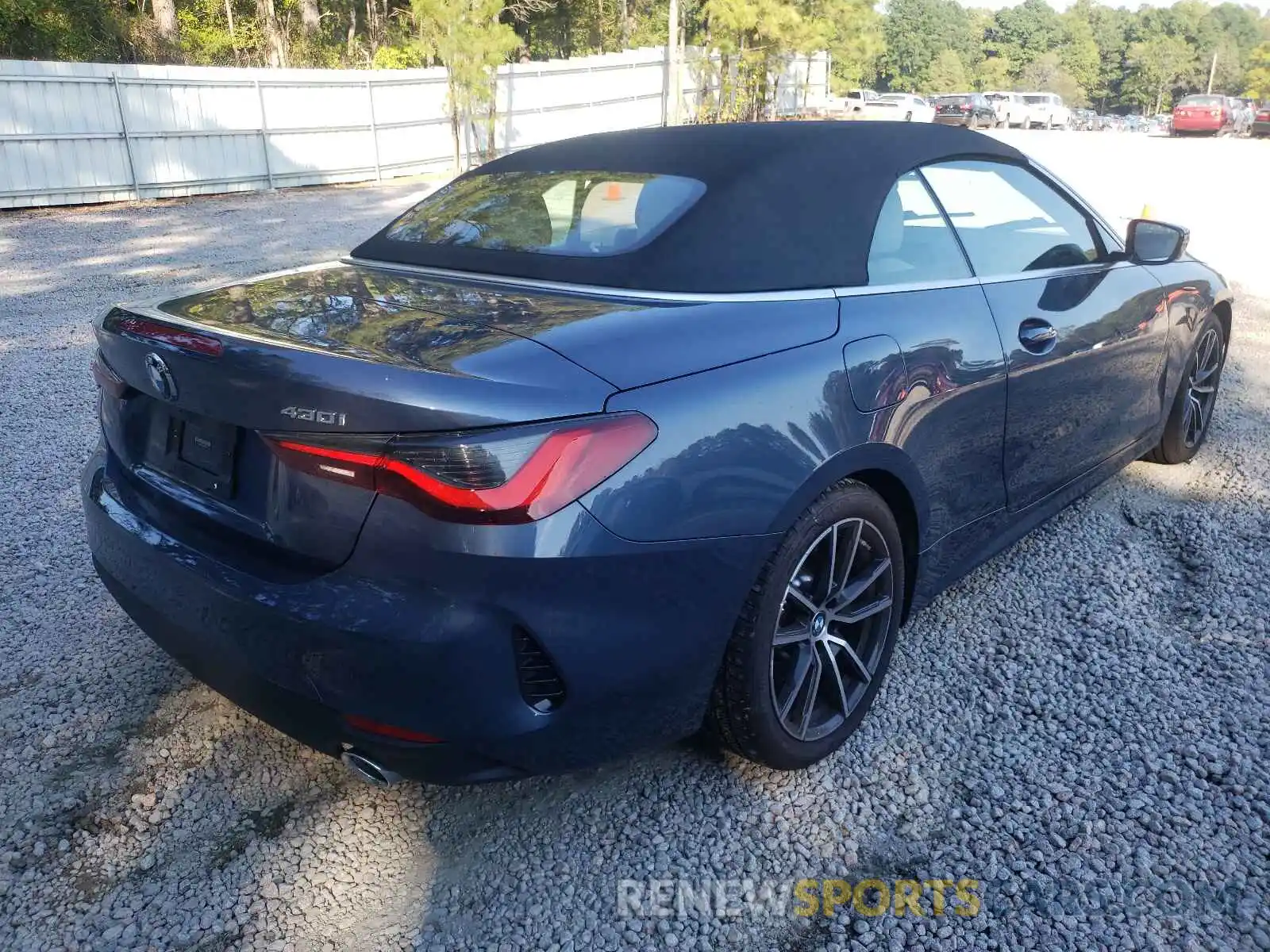 4 Photograph of a damaged car WBA23AT05MCG72397 BMW 4 SERIES 2021