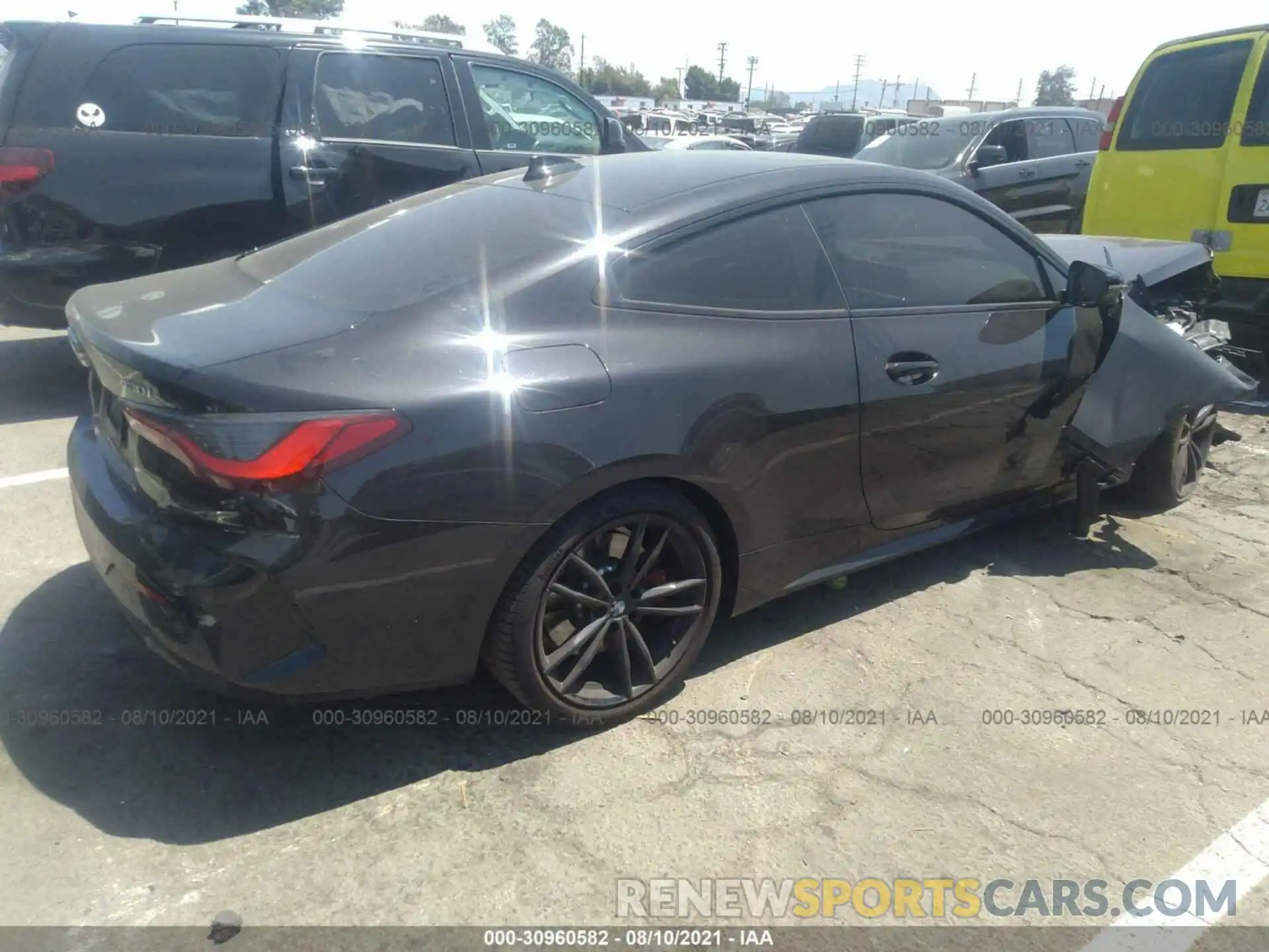 4 Photograph of a damaged car WBA53AP07MCG22768 BMW 4 SERIES 2021