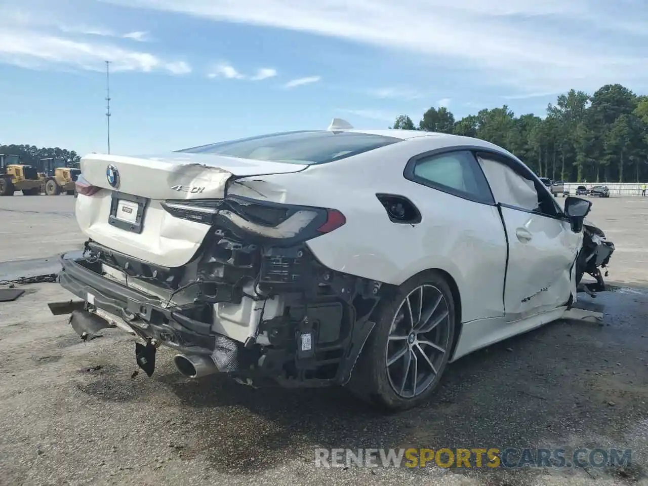 4 Photograph of a damaged car WBA53AP07MCG42857 BMW 4 SERIES 2021