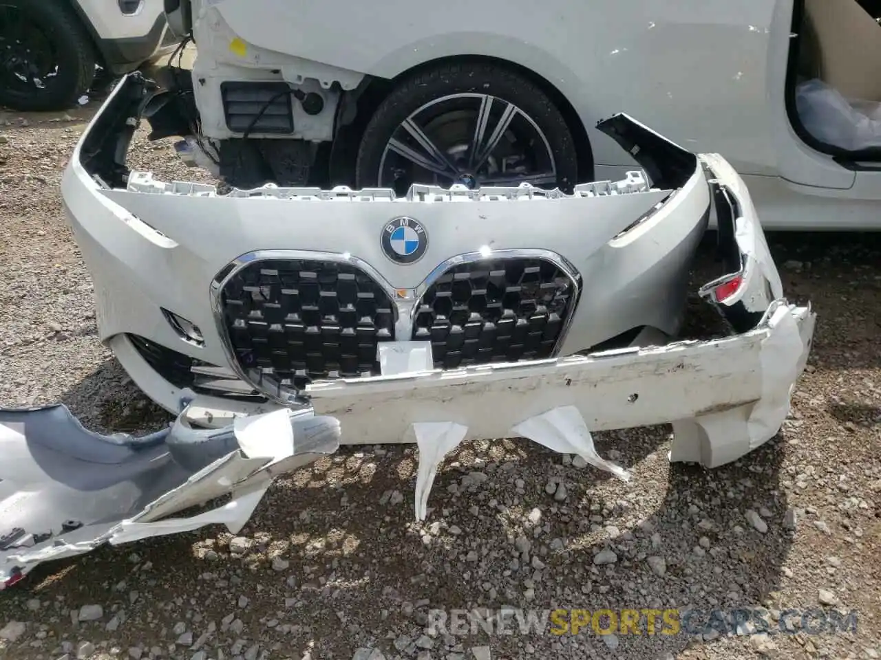 9 Photograph of a damaged car WBA53AP07MCG66012 BMW 4 SERIES 2021