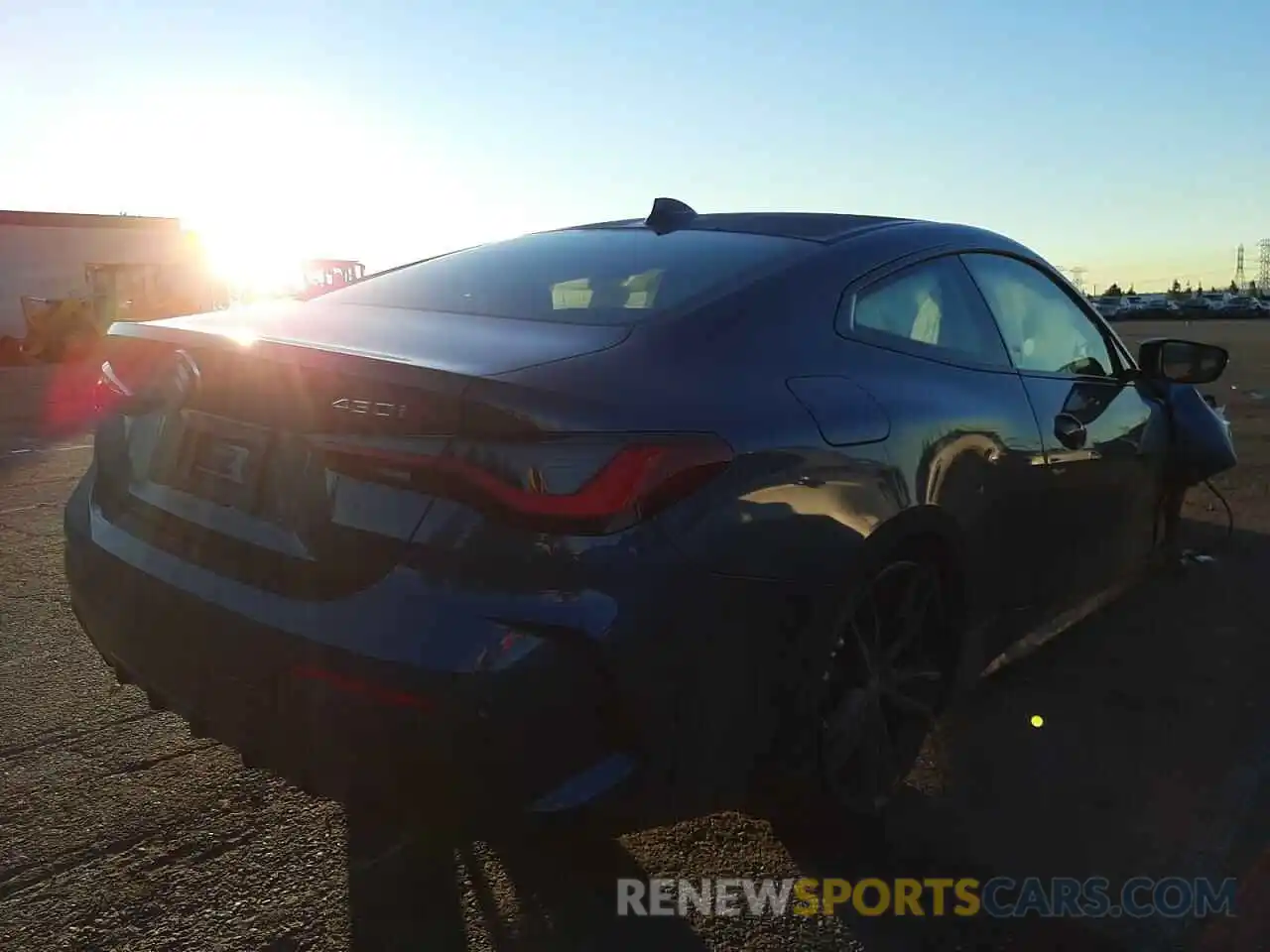 4 Photograph of a damaged car WBA53AP09MCG39488 BMW 4 SERIES 2021