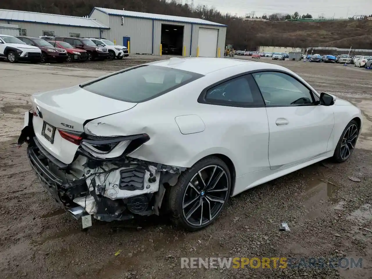 3 Photograph of a damaged car WBA73AP01MCF85502 BMW 4 SERIES 2021