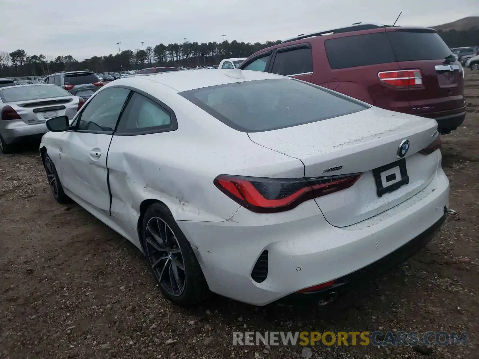 3 Photograph of a damaged car WBA73AP0XMCF81903 BMW 4 SERIES 2021