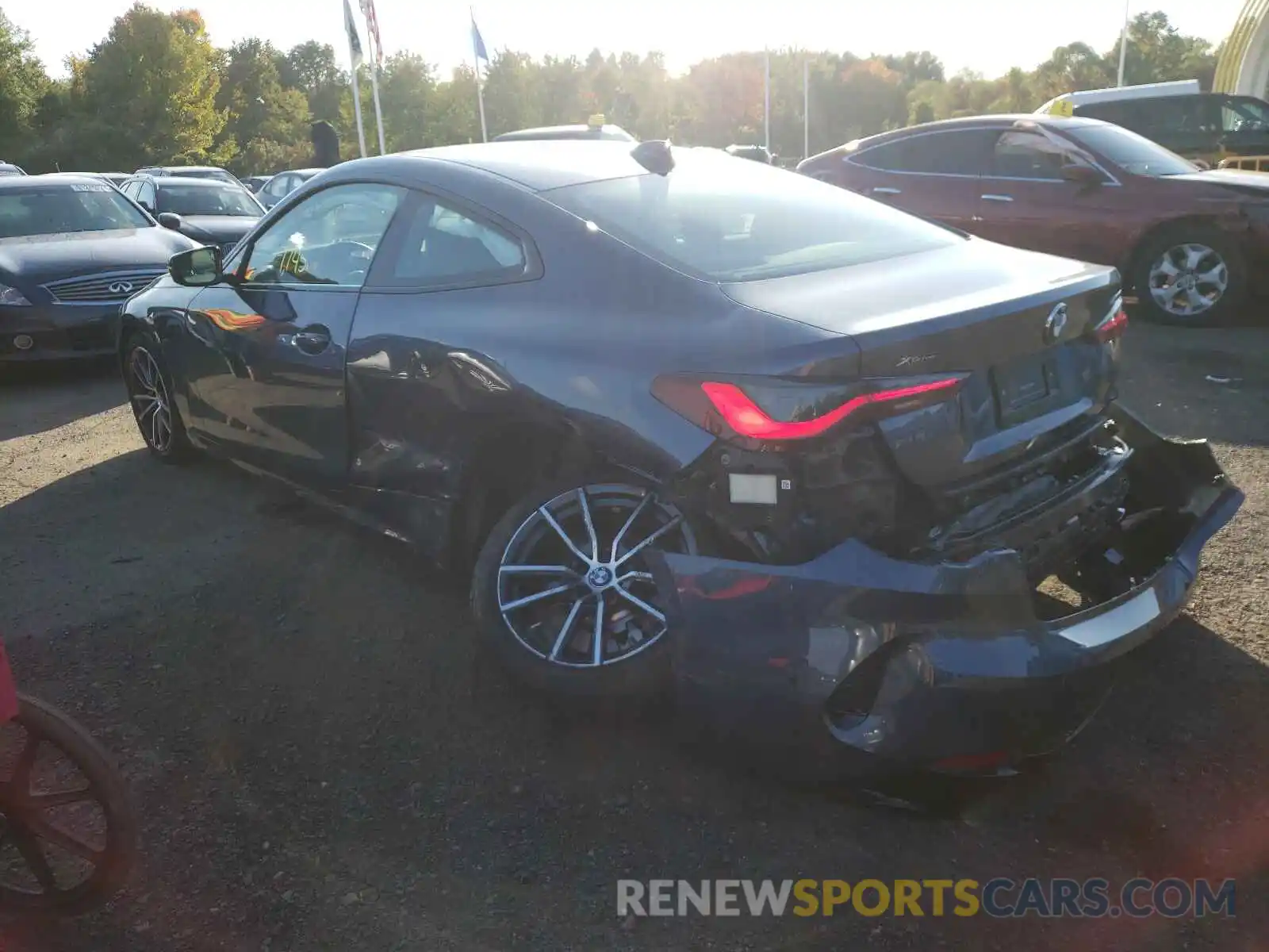 3 Photograph of a damaged car WBA73AP0XMCG83105 BMW 4 SERIES 2021