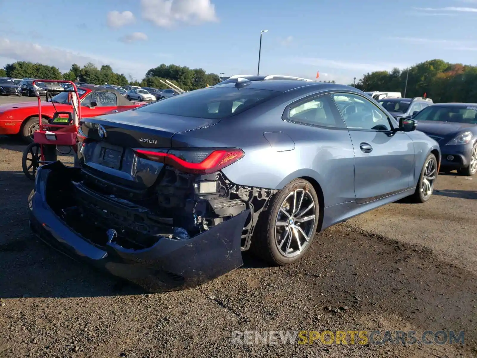 4 Photograph of a damaged car WBA73AP0XMCG83105 BMW 4 SERIES 2021