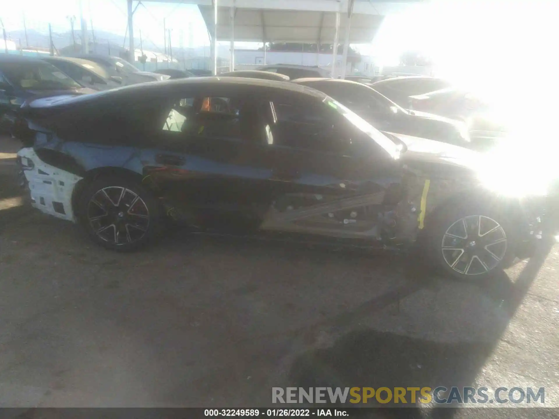 6 Photograph of a damaged car WBA13AW08NFL76584 BMW 4 SERIES 2022