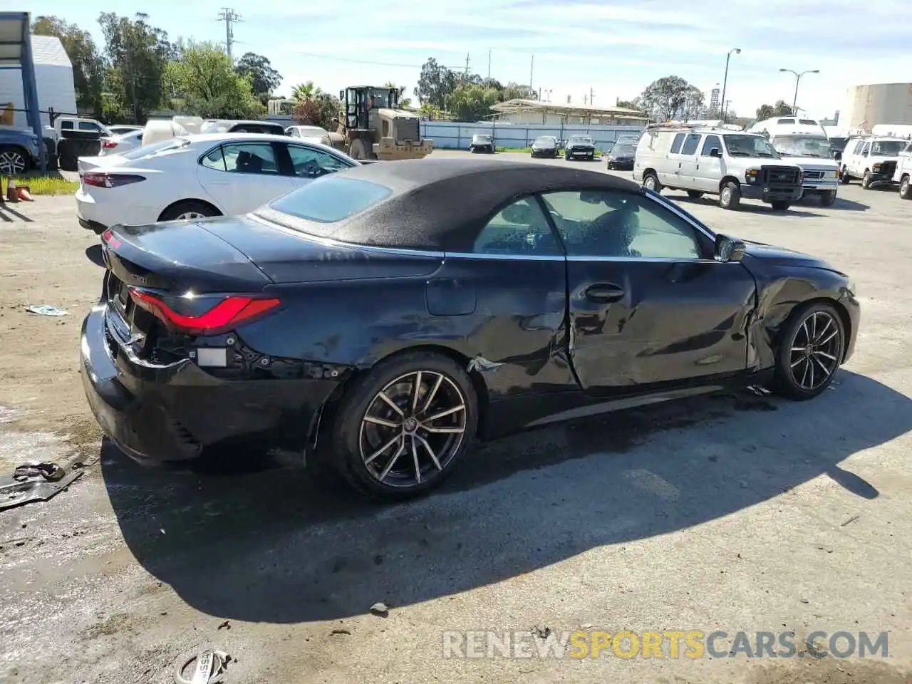 3 Photograph of a damaged car WBA23AT04NCK40852 BMW 4 SERIES 2022