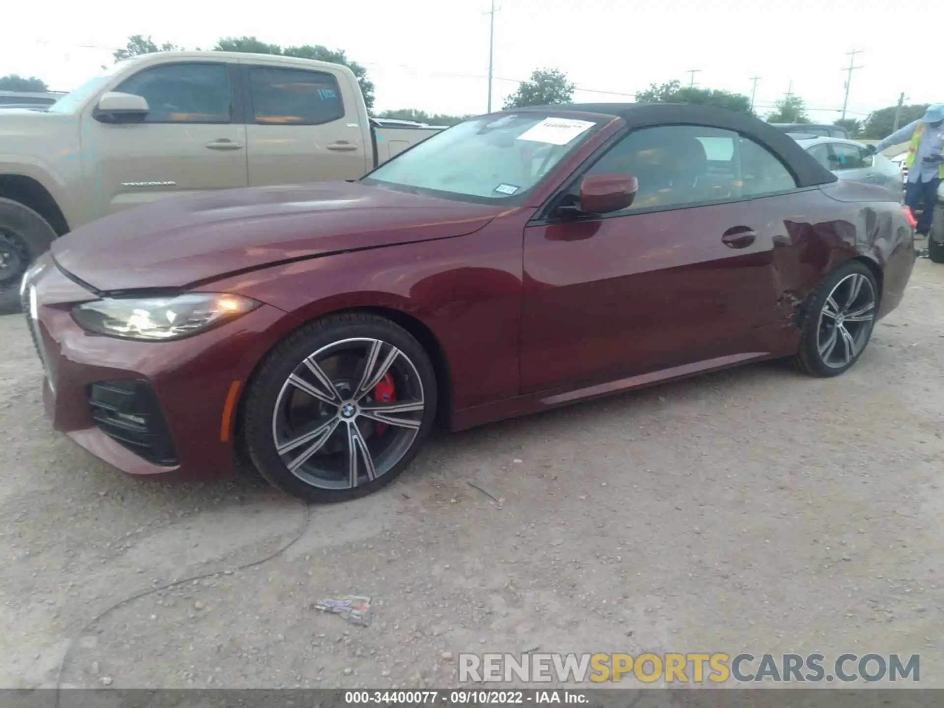 2 Photograph of a damaged car WBA23AT05NCJ39562 BMW 4 SERIES 2022