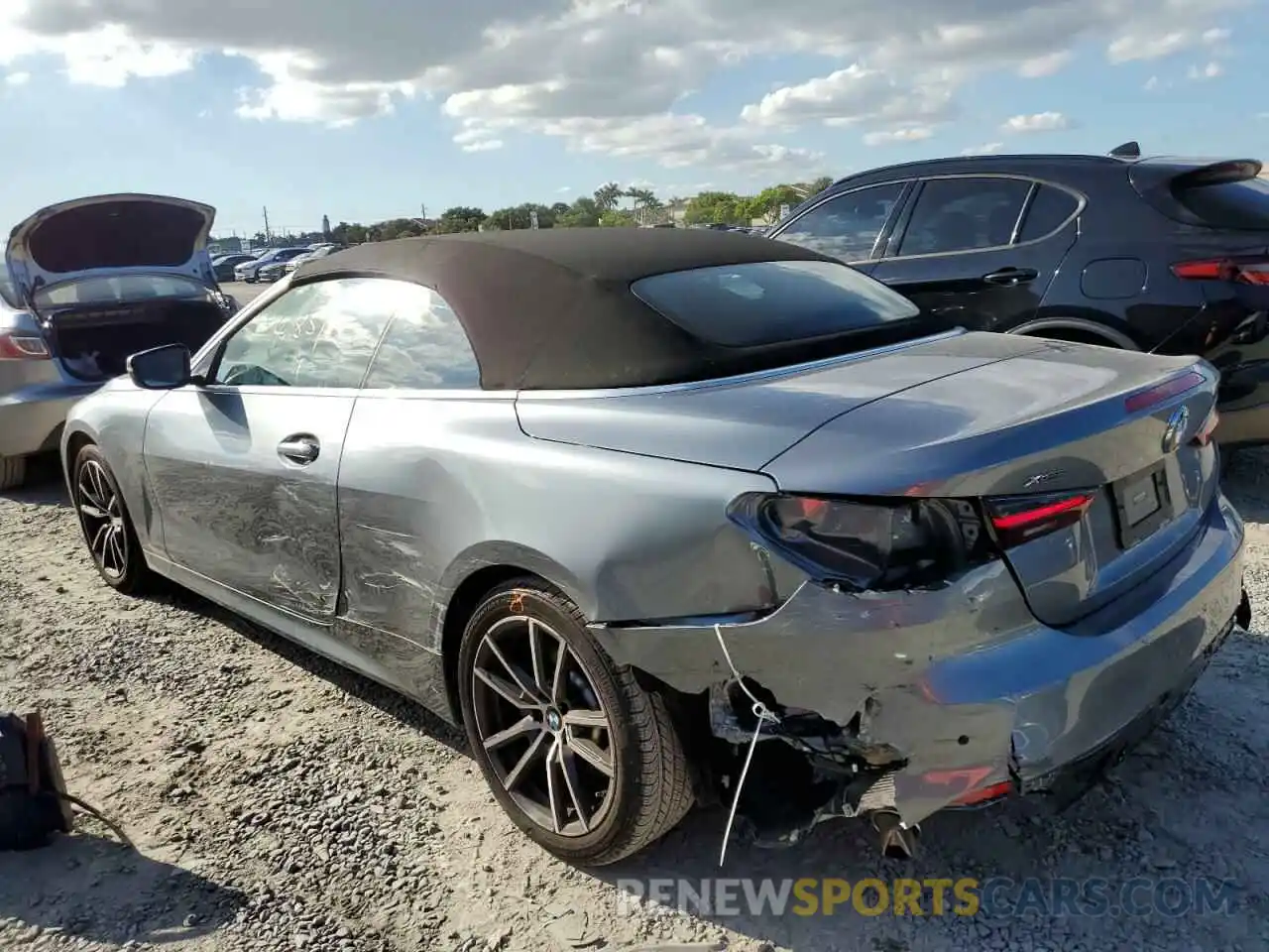 2 Photograph of a damaged car WBA43AT08NCK43715 BMW 4 SERIES 2022