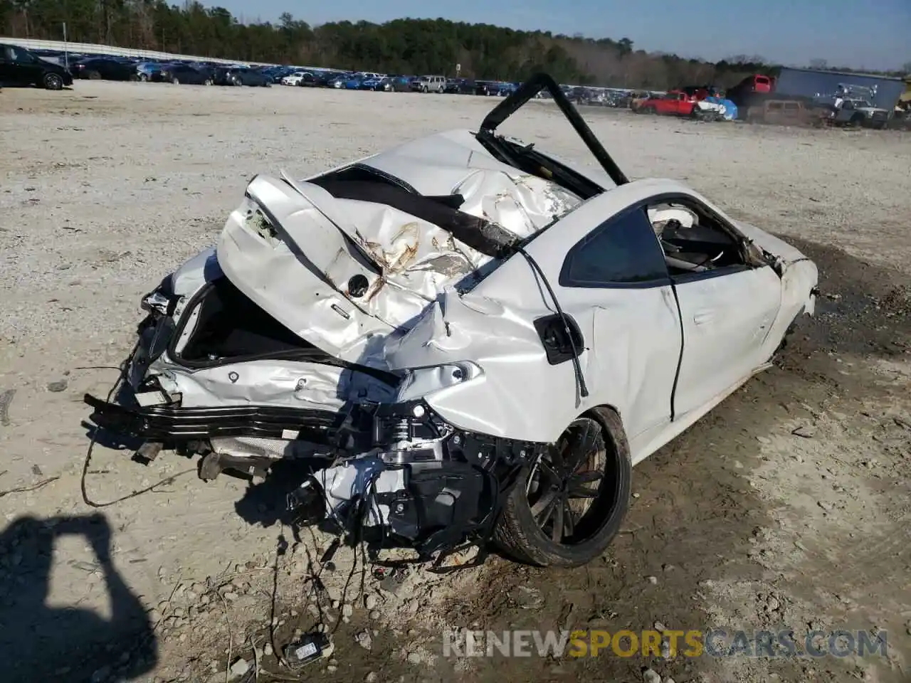 4 Photograph of a damaged car WBA53AP00NCH80273 BMW 4 SERIES 2022