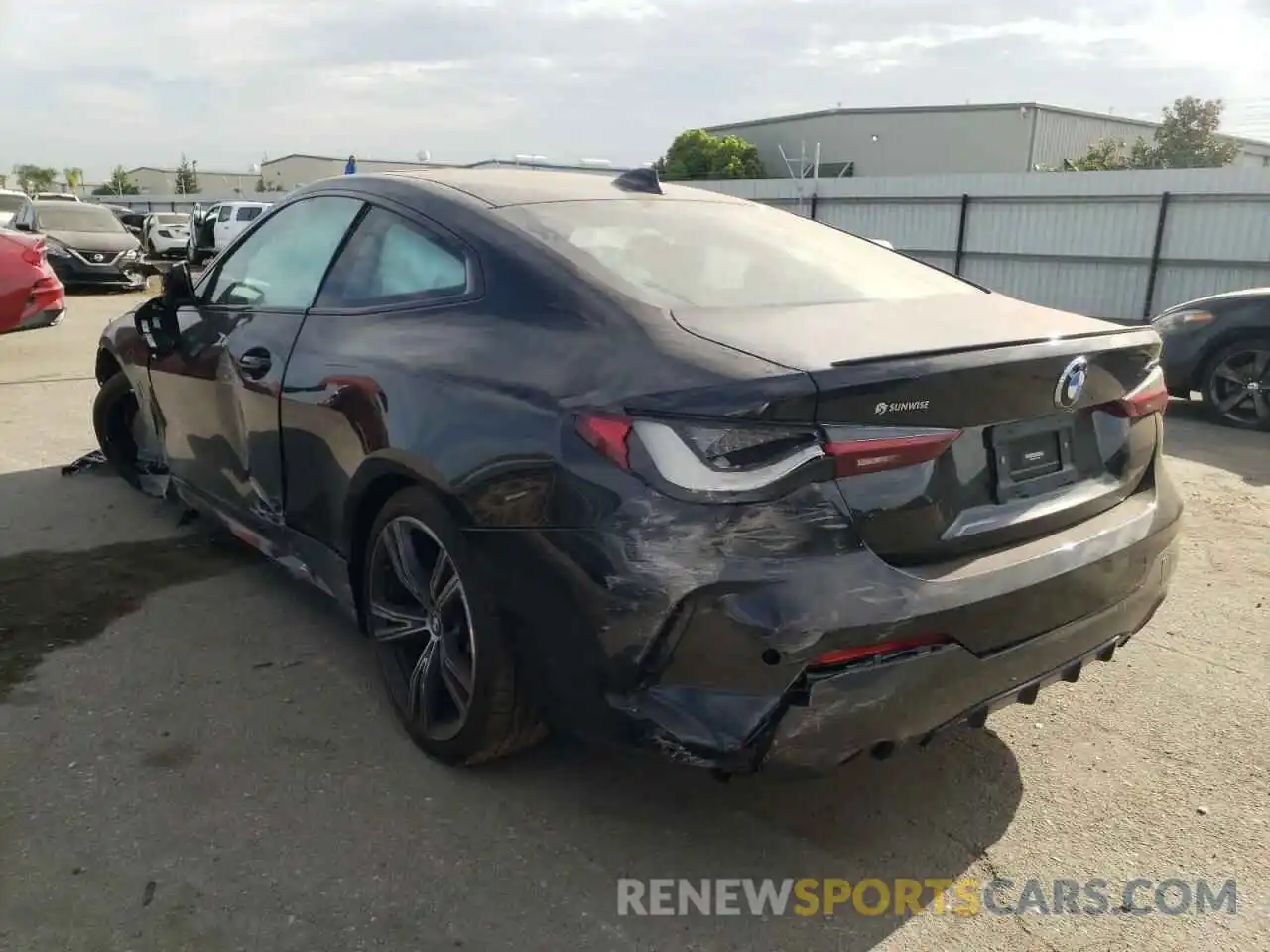 3 Photograph of a damaged car WBA53AP05NCJ58345 BMW 4 SERIES 2022