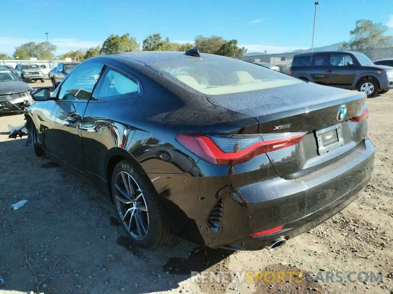 3 Photograph of a damaged car WBA73AP07NCH86127 BMW 4 SERIES 2022